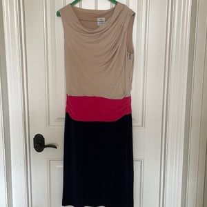 Suzy Chin for Maggy Boutique Elegant Dress